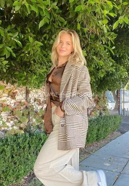 Adelaide escorts Lena — 5
