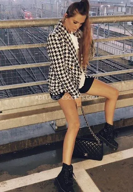 Adelaide escorts Michelle — 5