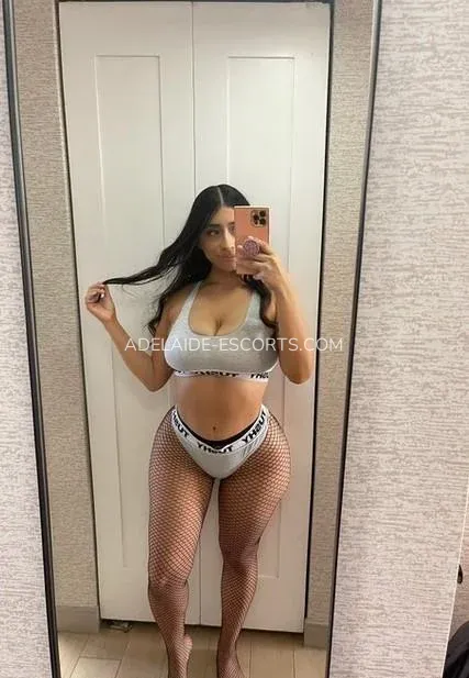 Adelaide escorts Makenna — 3