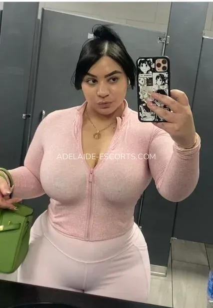 Adelaide escorts Dakota — 1
