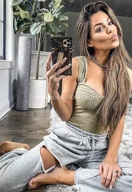 Adelaide escorts Cynthia — 2