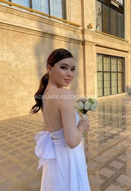 Adelaide escorts Susanne — 2