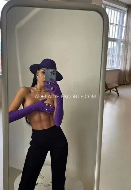 Adelaide escorts Elin — 3