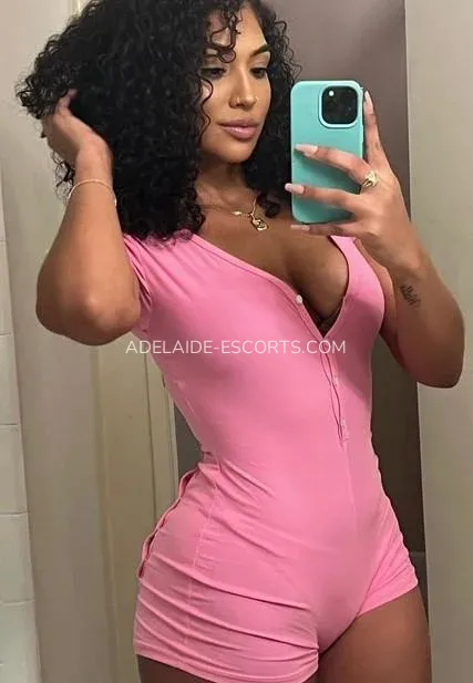 Adelaide escorts Isabel — 1