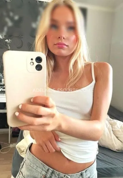 Adelaide escorts Aniyah — 2