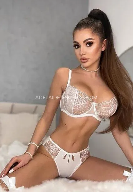Adelaide escorts Abril — 1