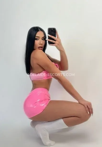Adelaide escorts Savannah — 1