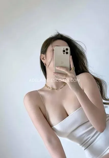 Adelaide escorts Kelly — 3