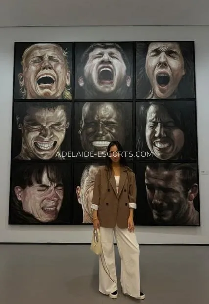 Escort djevojka Kira - Adelaide