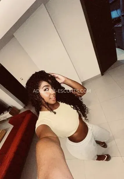 Adelaide escorts Isabelle — 8