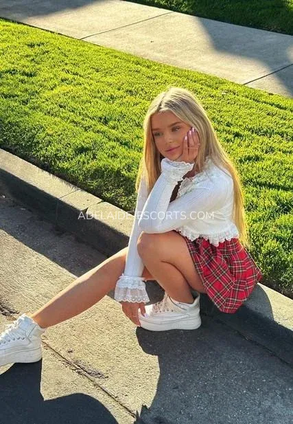 Adelaide escorts Summer — 1