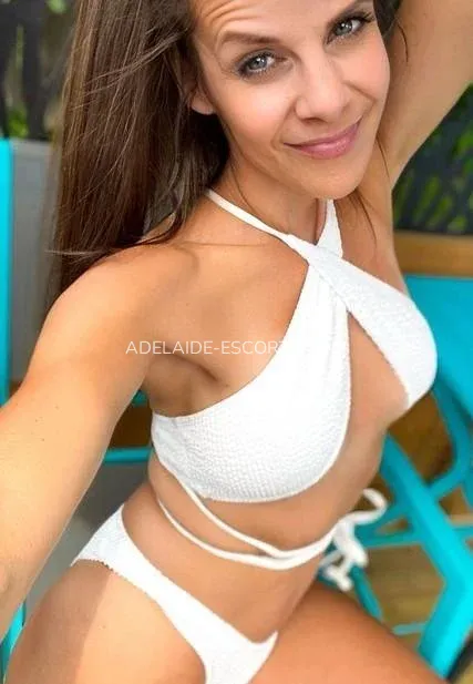 Adelaide escorts Nieves — 5