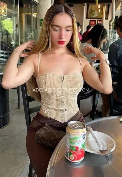 Adelaide escorts Caroline — 3