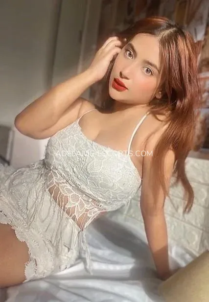 Adelaide escorts Linnéa — 3