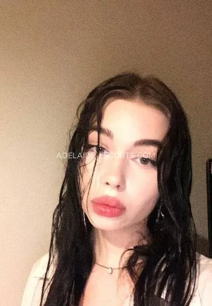 Adelaide escorts Lavinia — 1
