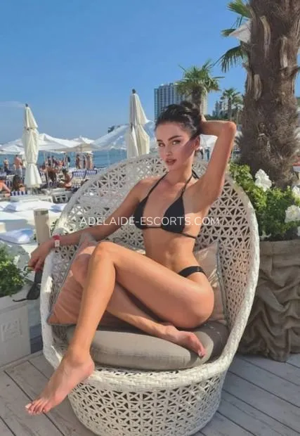 Adelaide escorts Mckenna — 2